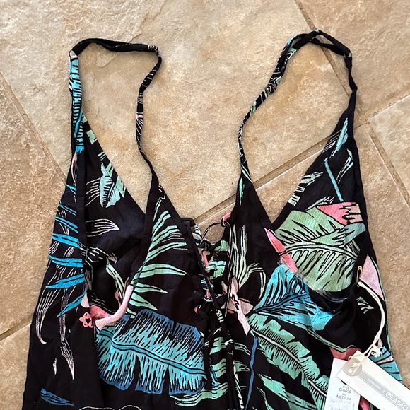 BNWT Lagaci Black and Teal Patterned Dress w adjustable straps size
M - Picture 4 of 8